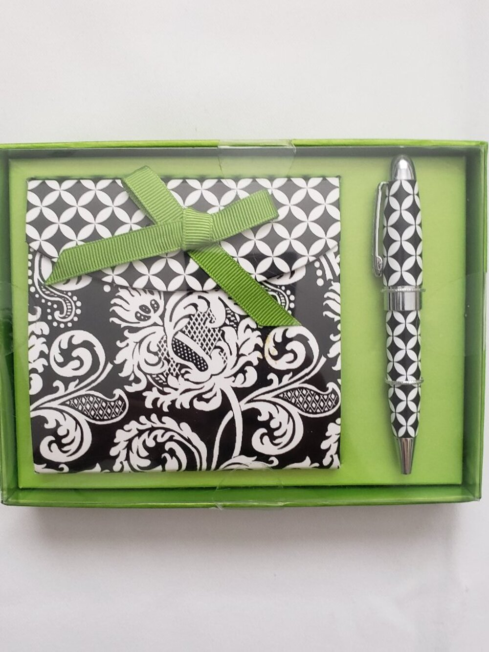 NEW Sheffield Home matching purse pad & pen set gift